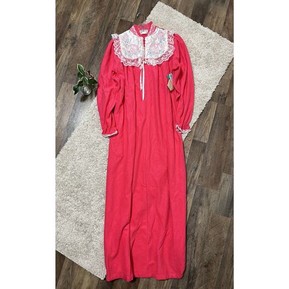 Vintage Ashley Taylor Pink Lace Embroidered Zip Front Fleece Maxi Nightgown NWT - Picture 1 of 8